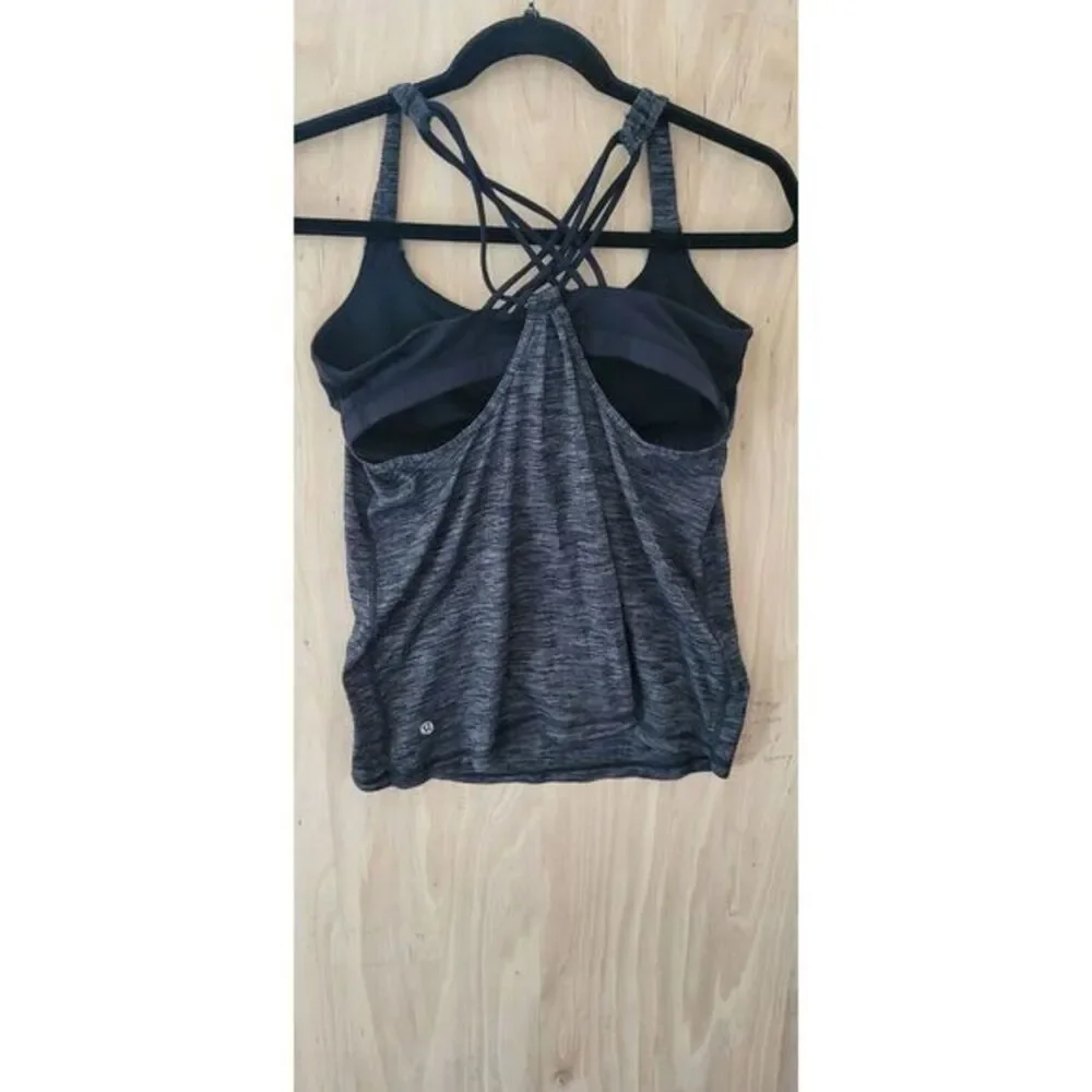 Lululemon black-grayBuilt in Bra Tank Top Women‎ size8 - Picture 2 of 4